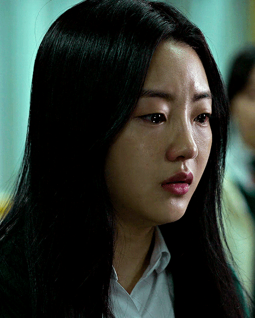 netflixdramas:CHO YI HYUN as CHOI NAM RANetflix’s All of Us Are Dead (2022) | 1.03 | Dir. Lee 