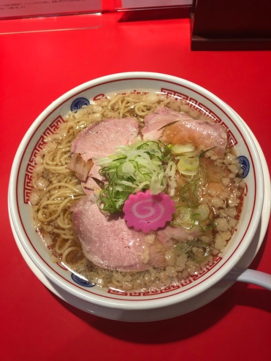 oyoshimaru:  「ソラノイロ食堂 池袋店」ラーメン 醤油 こってり 