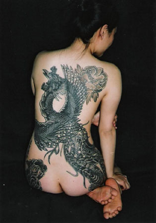 Traditional Japanese Tattoos — thelittlemeerkat: Japanese Phoenix tattoo.  ...