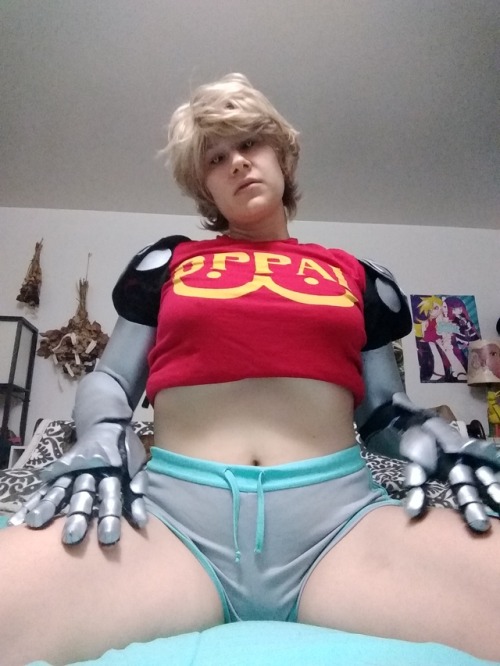dcyboy:I love my oppai shirt so much T~~~~~~T