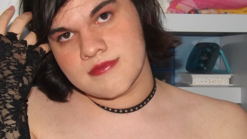 scarletshanoa: me x3