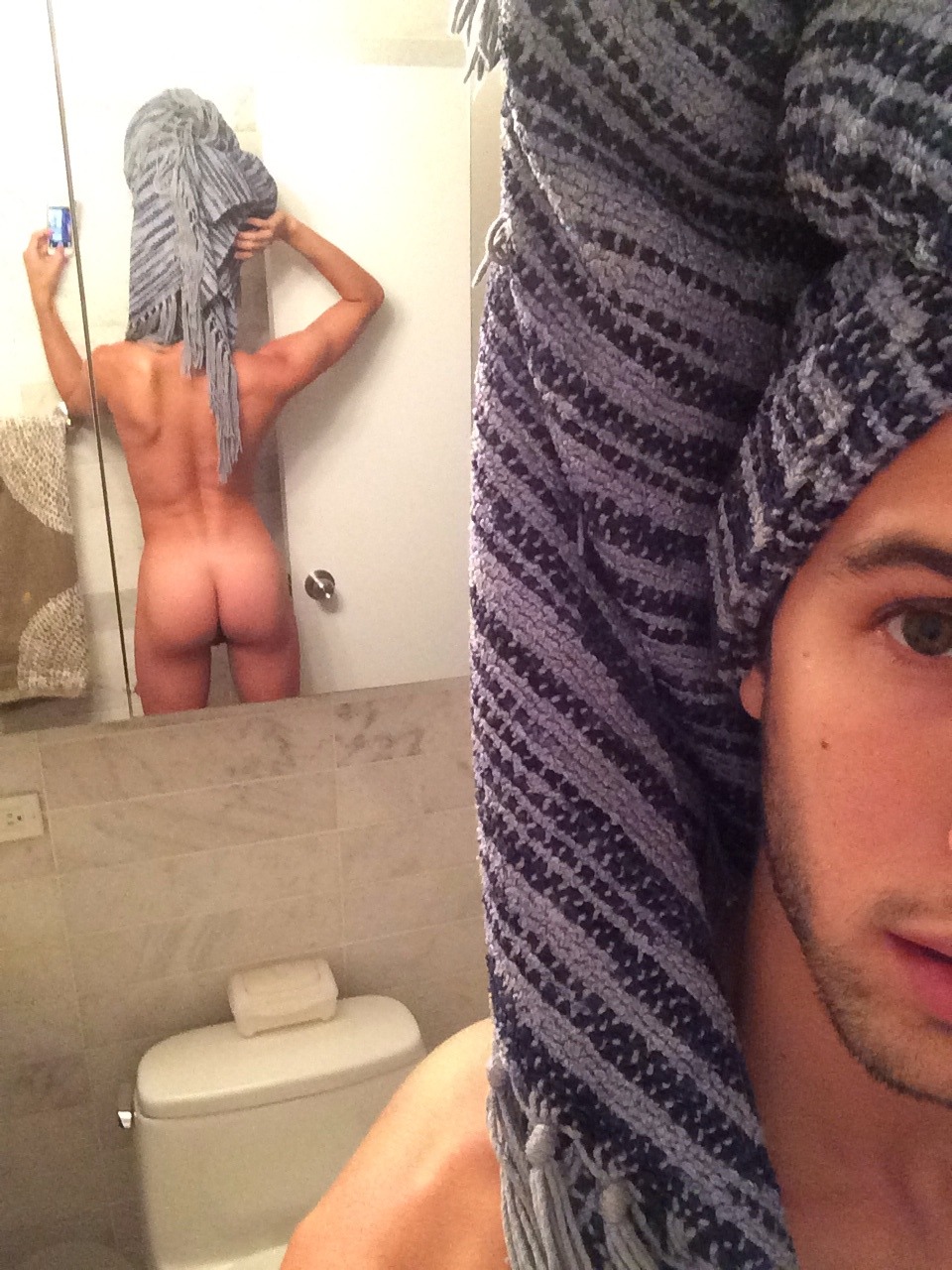 Bathroom Jerkoff