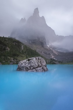 mountaineous:  Lago Di Sorapis | Peter Holly