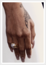 sheisunapologetic:Rihanna + Jewellery