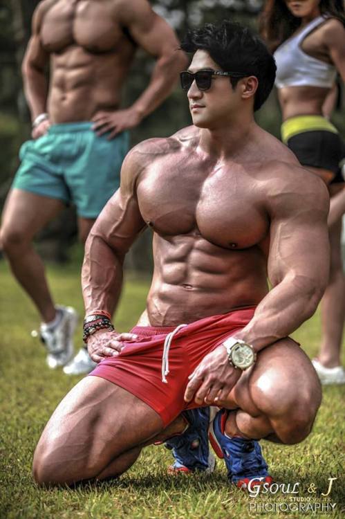 Porn photo worshipofasianmusclemale:  Hwang Chul Soon