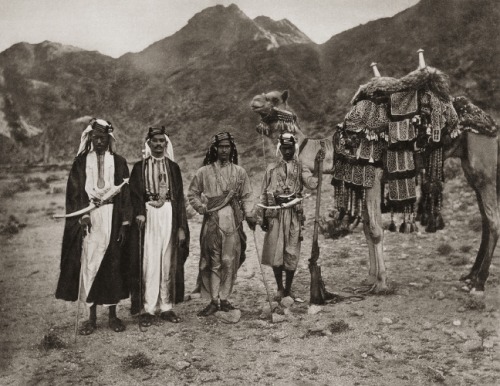 Christiaan Snouck Hurgronje: Bilder aus Mekka (1889) Historical photographs of the most important co