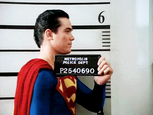 lane-and-kent-reporters:—Lois & Clark: The New Adventures of Superman, “The Man of Steel Bars”