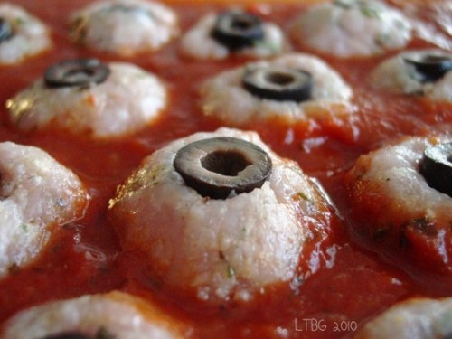 odditiesoflife:  10 Creepy Halloween Food adult photos