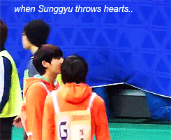 0ppars:when Leader Kim Sunggyu throws hearts…