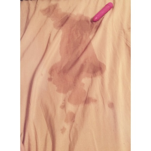 sirsplayground:  Had to relieve some stress after a busy day 🙊🙈  Thank you for your Submission, what a nice mess. Sir