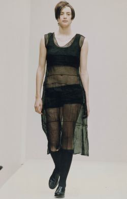 0729866:  Honor Fraser at Prada s/s 1994