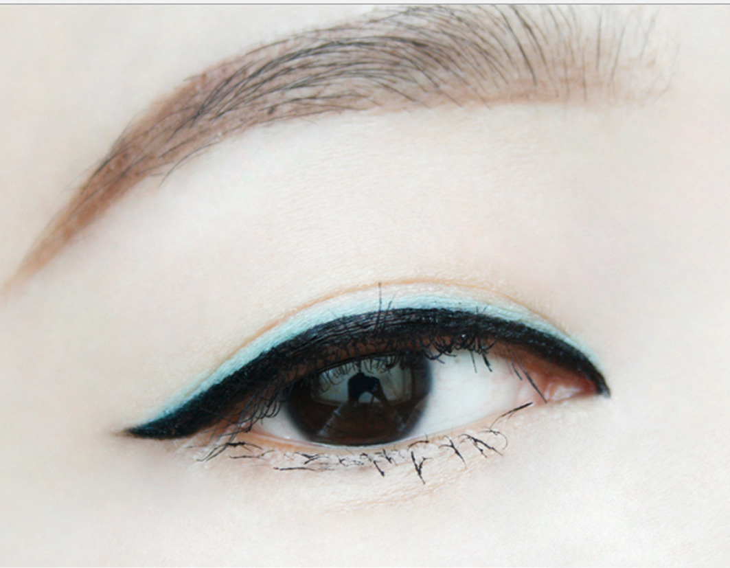k-ayo:  CLIO Gelpresso Waterproof Pastel Upper Liner ₩ 8,400  