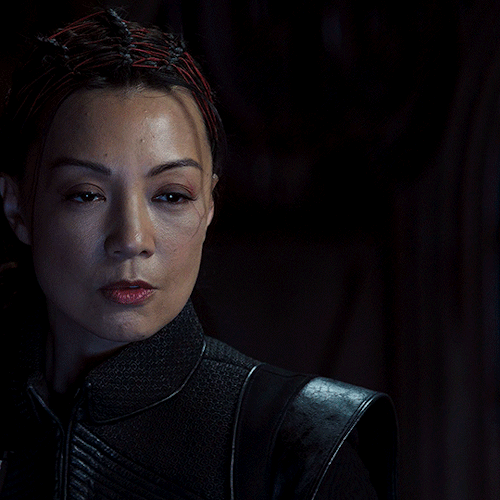 sersi:MING-NA WEN as Fennec Shand in THE MANDALORIAN (2019 - ) 2.07