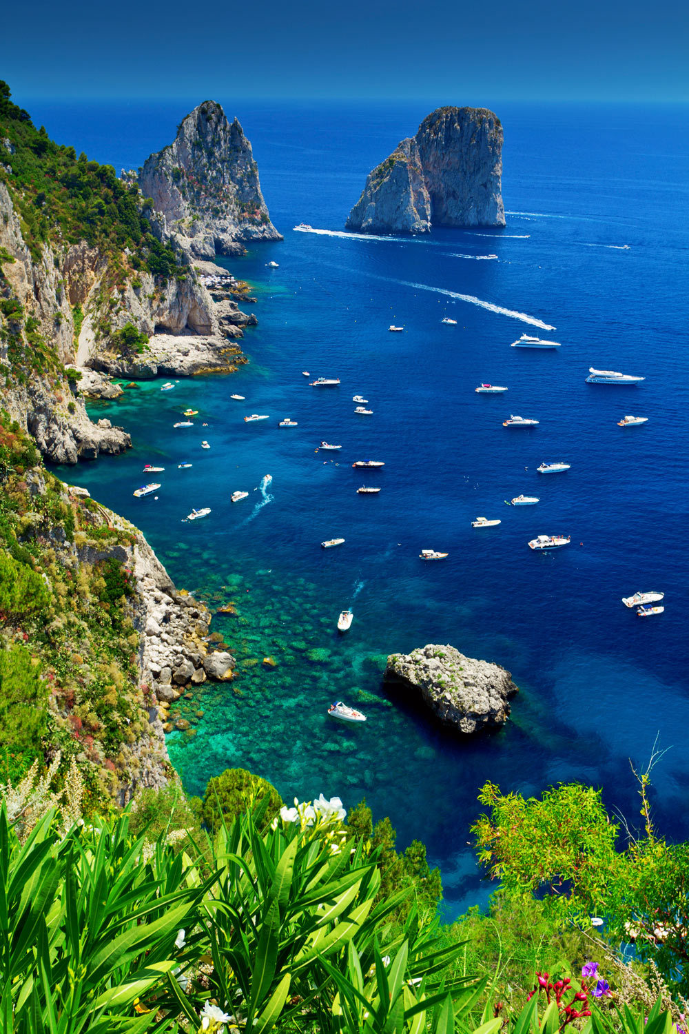 omgshowmetheworld:   Capri, Italy   