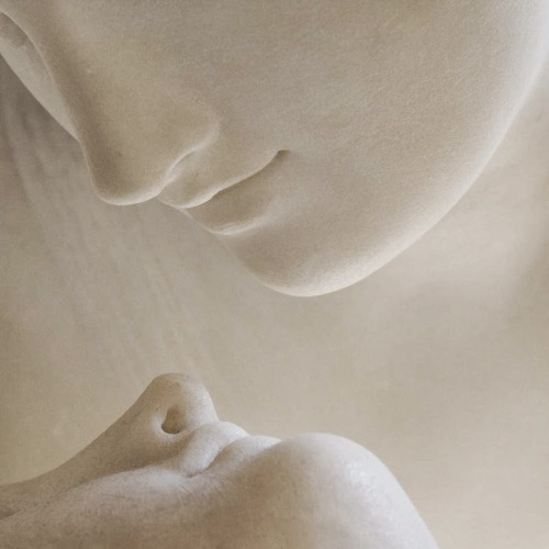 storminmytwistedmind:silenceforthesoul:Detail of Antonio Canova’s Psyche Revived by the Kiss of Love