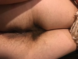 onlyhairywives:  Wife’s hairy ass and wonderful