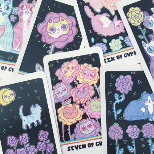 figdays:“The Weird Cat” Tarot and Guidebook //GabbyKashArt 