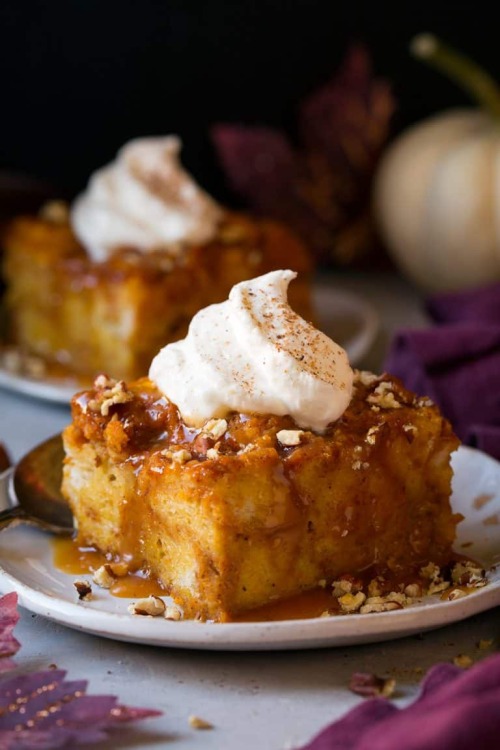 sweetoothgirl:    Pumpkin Bread Pudding  