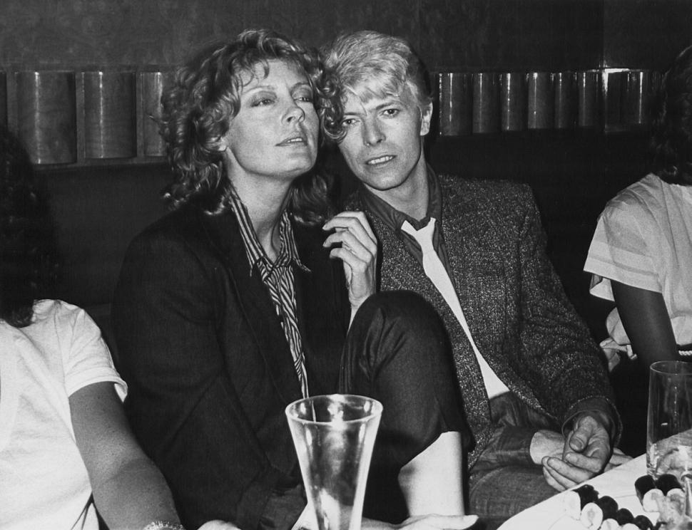awesomepeoplehangingouttogether: Susan Sarandon and David Bowie 