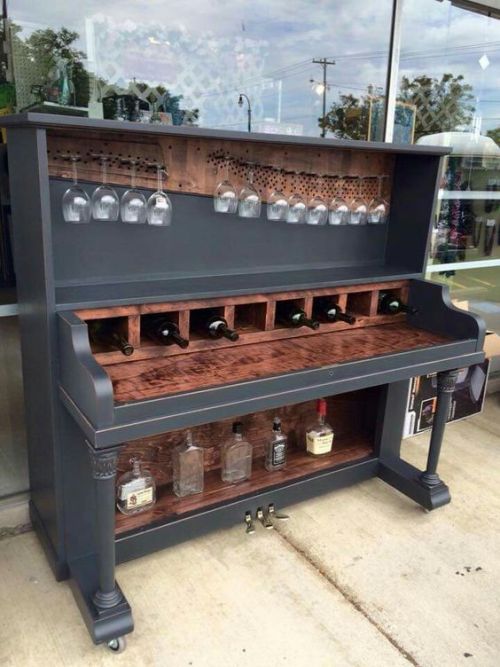 Project - An Old Piano Makes a Sophisticated Drinks Display 