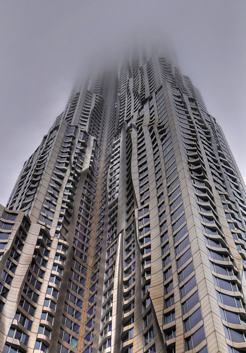 architectureofdoom:  Beekman Tower, New York, Frank Gehry, 2006-10 