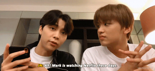 Haechan: *dramatic Gasp* Mark Can Use TECHNOLOGY???!?