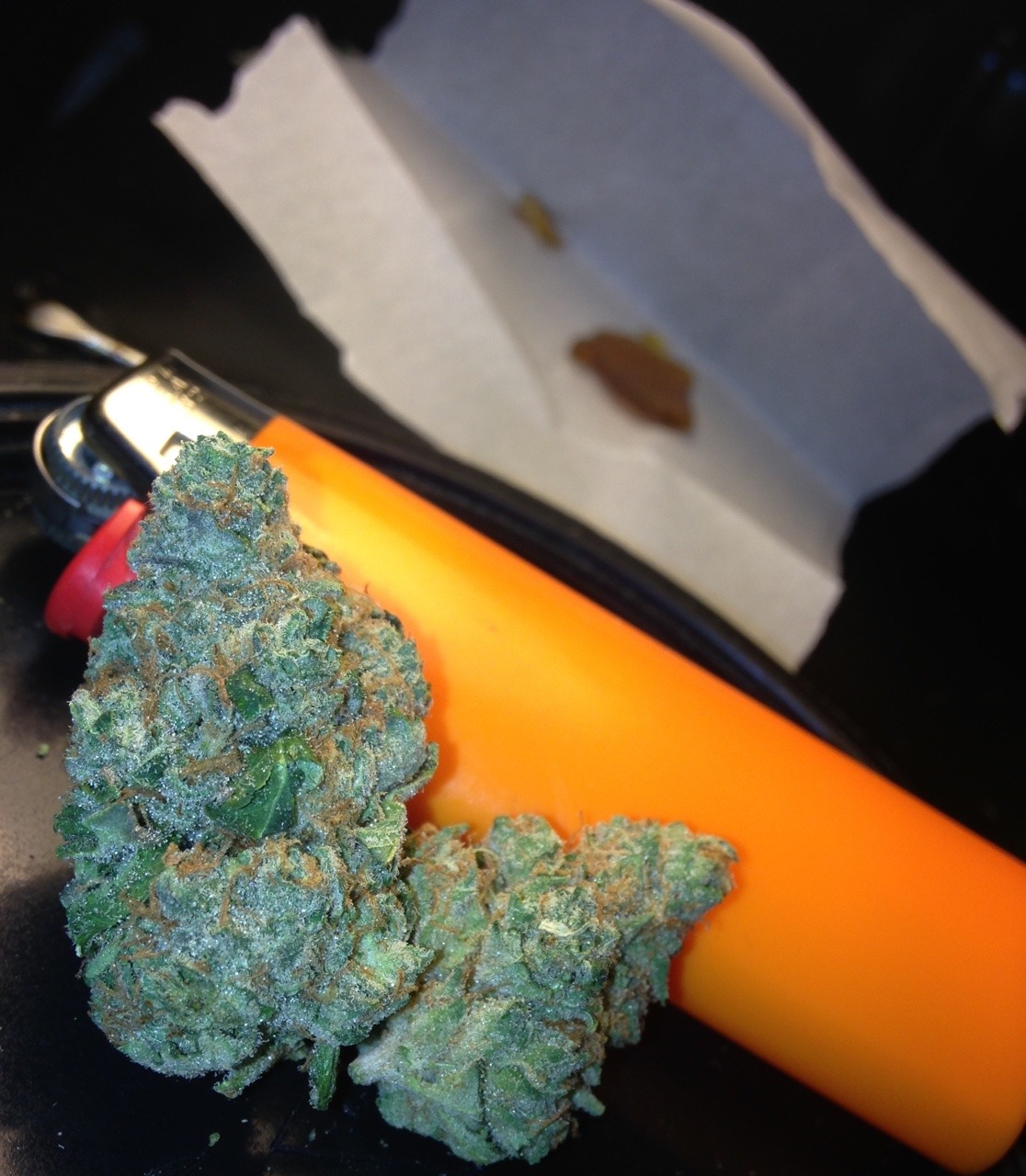 kief-smiles:  check the indidank with flash 