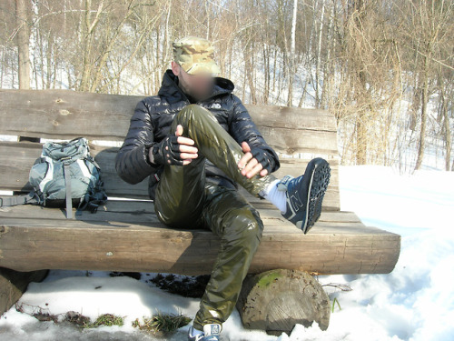 Army Green R@ZZ Pants: extrashiny PVC-coated fabric, durable wear, 100% non-breathable nylon.R@ZZ Ge