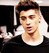 zaynsxo:  “I was massively gut-wrenchingly nervous whenever I was gonna do something on stage, but now it transferred from nerves into excitement.” 