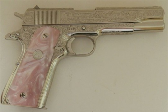 Porn photo lilmamabeyellin:Colt 1911, chambered in .38