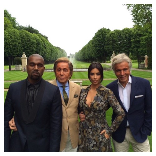 ultimatekimkardashian:  kimkardashian: “💚 @RealMrVelentino @privategg”