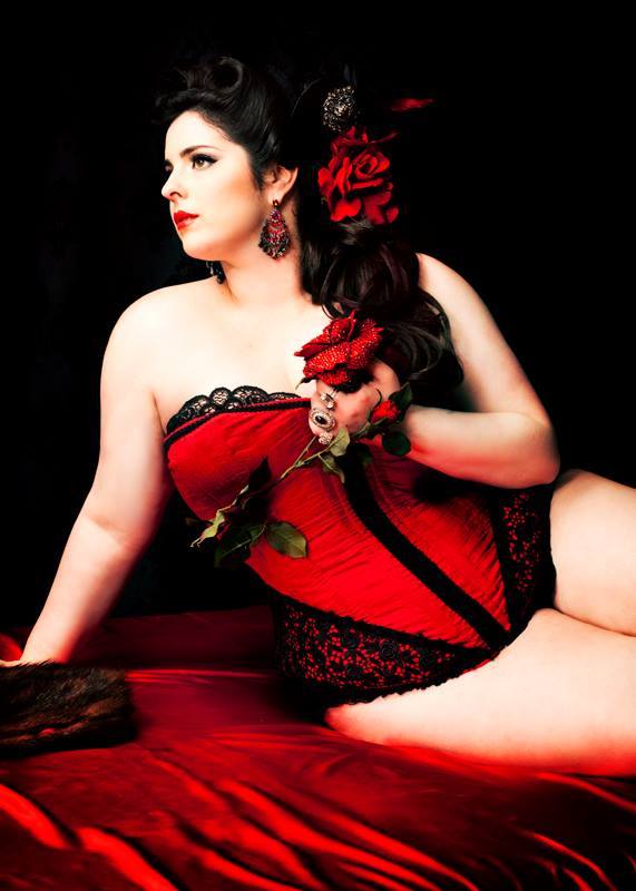 curvymodelsrocks:  Model: Yael PerezPhoto: Andrea Hausmann PhotographyMakeup: Crystal