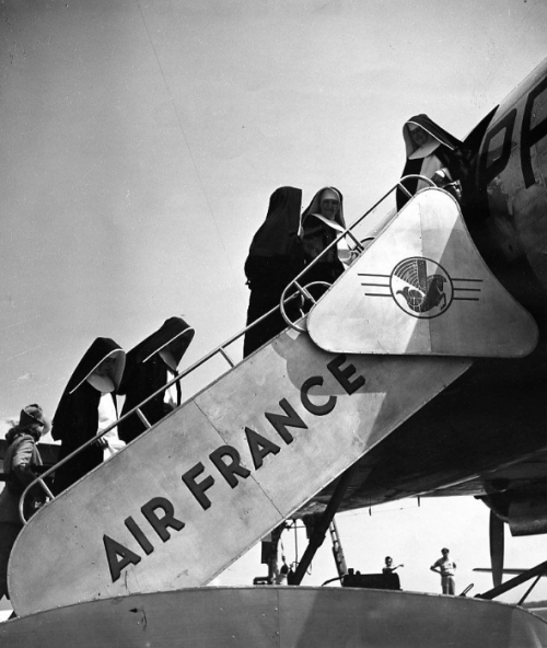 Robert Doisneau Les nonnes s'envolent, 1947