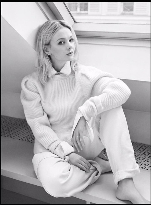 Carey Mulligan, photographed by Jette Stolte for Grazia France, Dec 20, 2018.