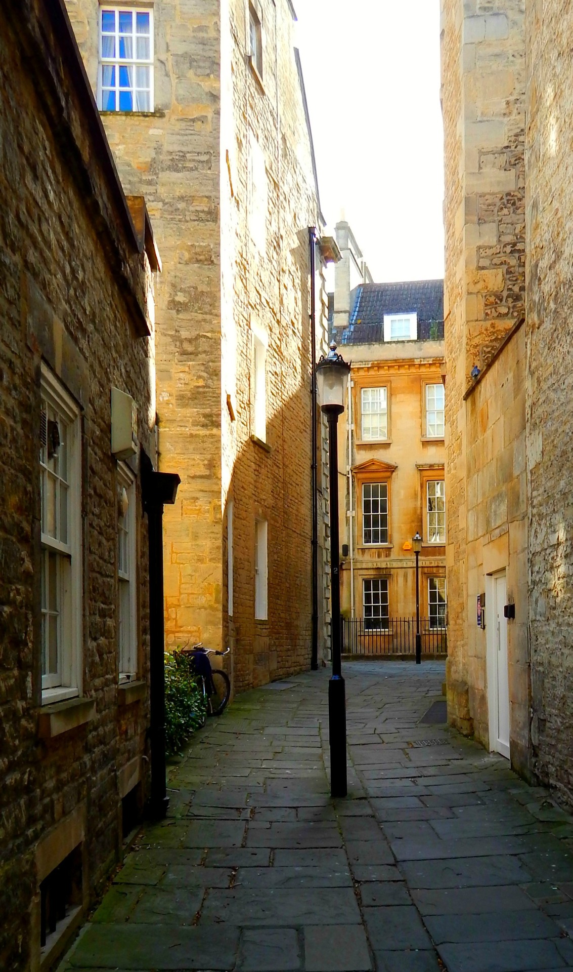 fuckitandmovetobritain:  England [25] : Bath, Canterbury, Ely, Oxford, Cambridge,