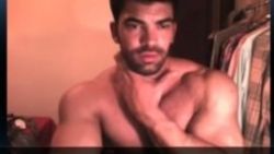 wsguyhottie:  (通过 MUSCLE HAIRY WEBCAM HUNK JERKING SKYPE  FITNESS CUMSHOT | XTube Porn Video from pepito62) 