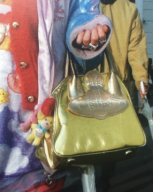 XXX zegalba:FRUiTS Magazine: Hand Bag Detailed photo