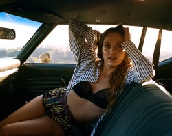 subtleelevation:  Riley Keough