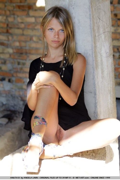 o0nuria0oi:  💙💙❤ adult photos