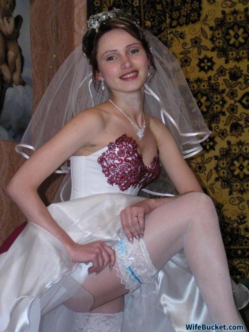 yep, there is something mysterious in brides… maybe it’s the wondering in what wives they’d b