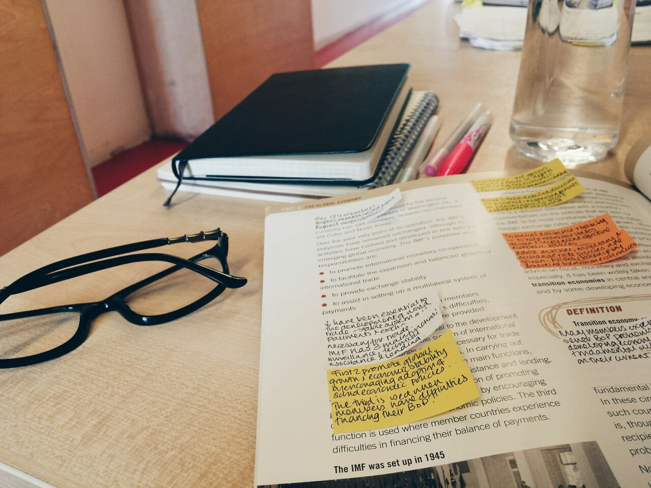 mestudyblr:  09.04.15 Battling Globalisation (I wish) in the library today. Also