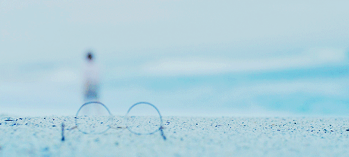 trashybooksforladies:So now it’s me, and I’m passing through, and before I leave, I’ll have a good t