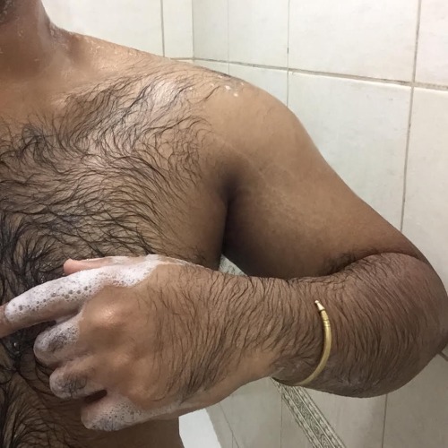 demvisualfeels:Brown, thick and hairy