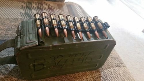 ltclaws:  And then there was a belt. Pretty hard to load by hand but sure does look cool.