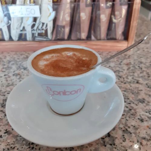 #7Gennaio🗓 #buonvenerdi😉 #BonBon ☕ macchiato cannellato
https://www.instagram.com/p/CYbnWkotH9NDH6ASBn_2X9vSxhtvSrOFNZo8ds0/?utm_medium=tumblr