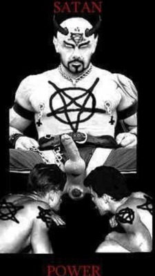 demonicmusscle666:  BOW YOUR HEAD, AND FALL TO YOUR KNEES IN LORD SATAN’S PRESENCE.. BE MARKED BY THE BEAST AND ACCEPT HIS POWERS, BE NOURISHED BY HIS UNHOLY SSEED, AND USE YOUR NEW POWER TO DESTROY AND BRING MORE MEN TO THEIR TRUE DESTINY.. ON THEIR