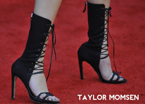 Taylor Momsen Feet www.feet.to/vip
