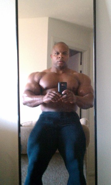 tmckenzie85:  Big beefy  Wow