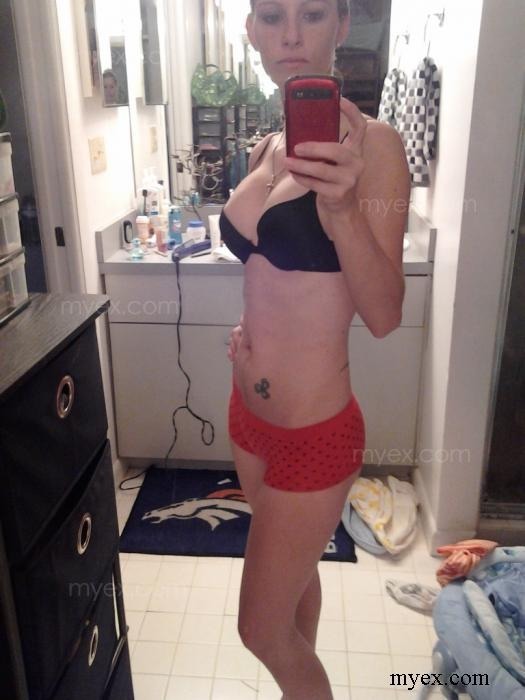 spreadingher:  breastification:  Milf.  Felisha N. 33 years old in Palm Beach Gardens,