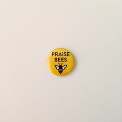 plantseoul:  Bee pin pt. 2 🐝 🐝  